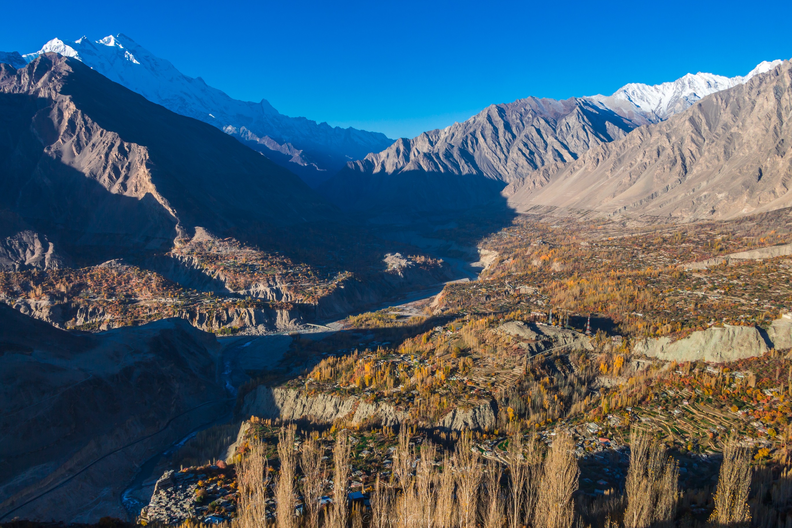 (Hunza Valley)